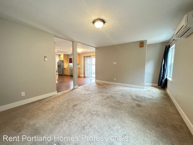Building Photo - 4 br, 3 bath House - 3776 SE 8th Ave