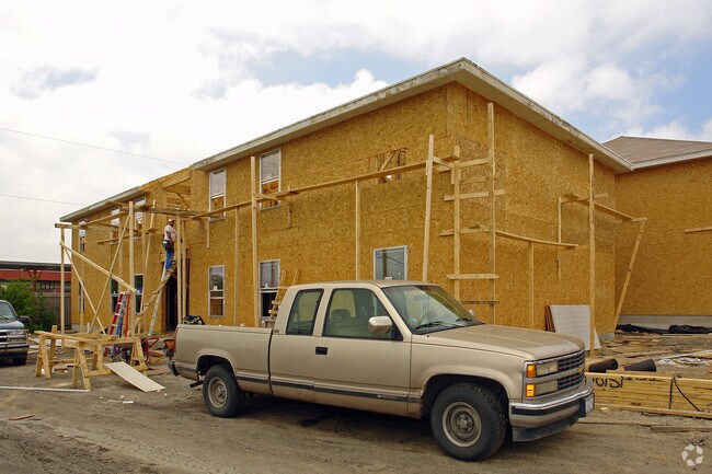 Building Photo - 6733-1 Montgomery Rd