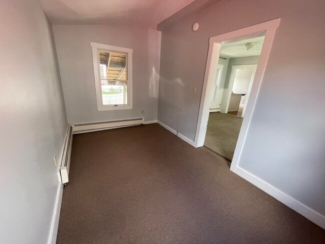 Building Photo - 46 Terrill St
