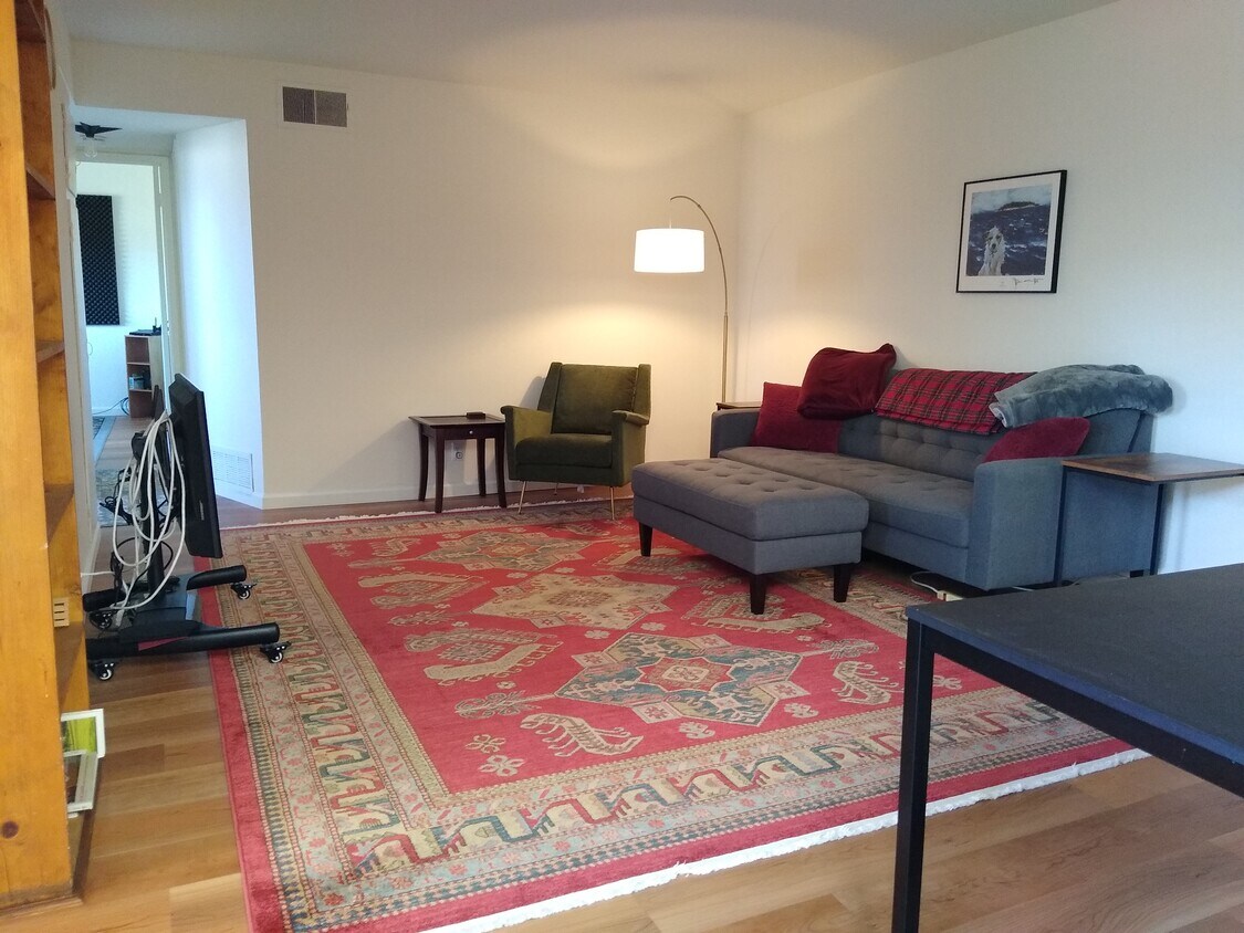 Foto principal - 520 57th St