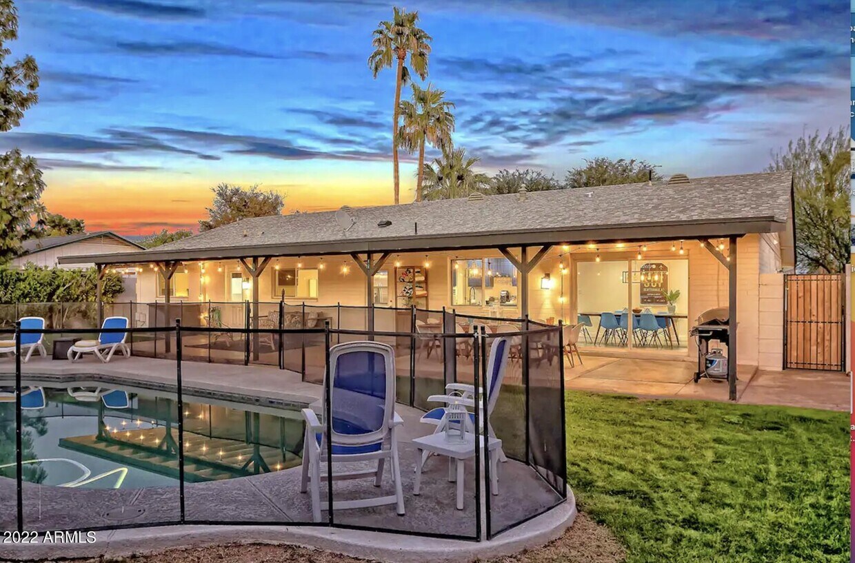 Foto principal - 3126 N 84th Pl