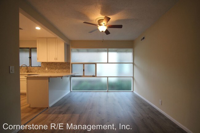 Building Photo - 225-233 S Orange Grove Blvd