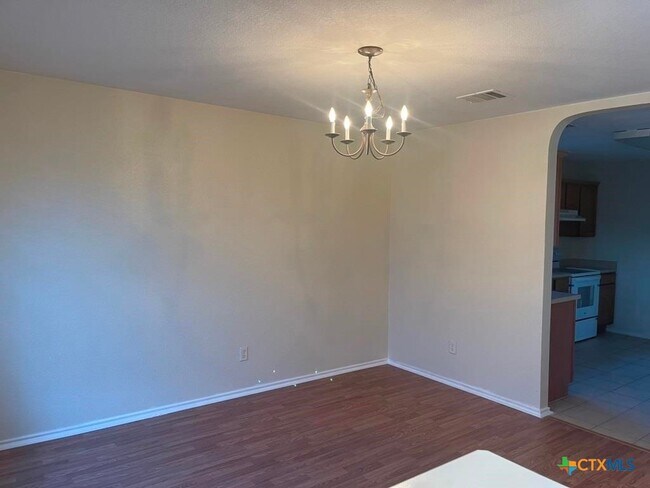 Foto del edificio - 4908 Donegal Bay Ct