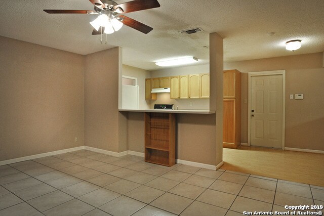 Building Photo - 10918 Lands Run Dr