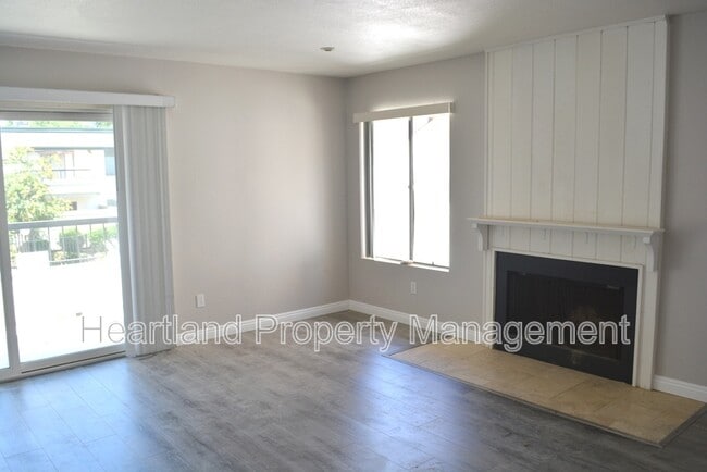 Foto del edificio - 450 W Vermont Ave