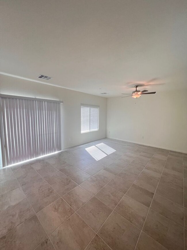 Building Photo - New Home / Never Lived In Southwest Commun...