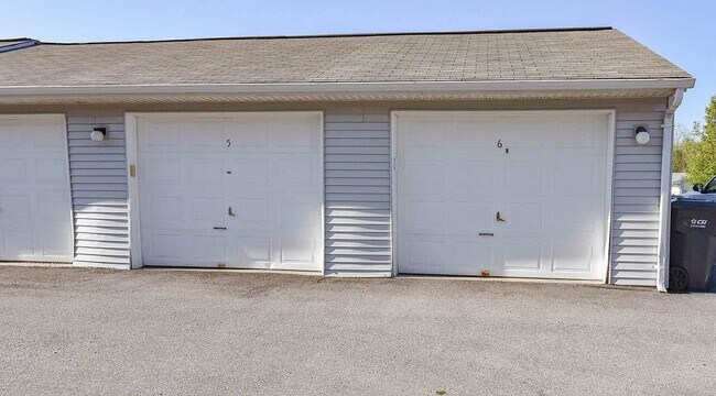 Building Photo - 170 Herrington Ct