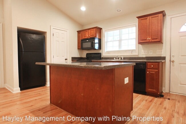 Building Photo - 4 br, 4 bath House - 807 W Longleaf Drive ...