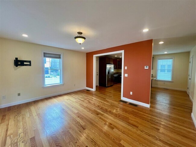 Foto del edificio - 64 Bow St