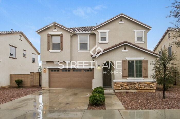 Primary Photo - JUST REDUCED!