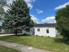 Building Photo - 1843 Burry Cir Dr