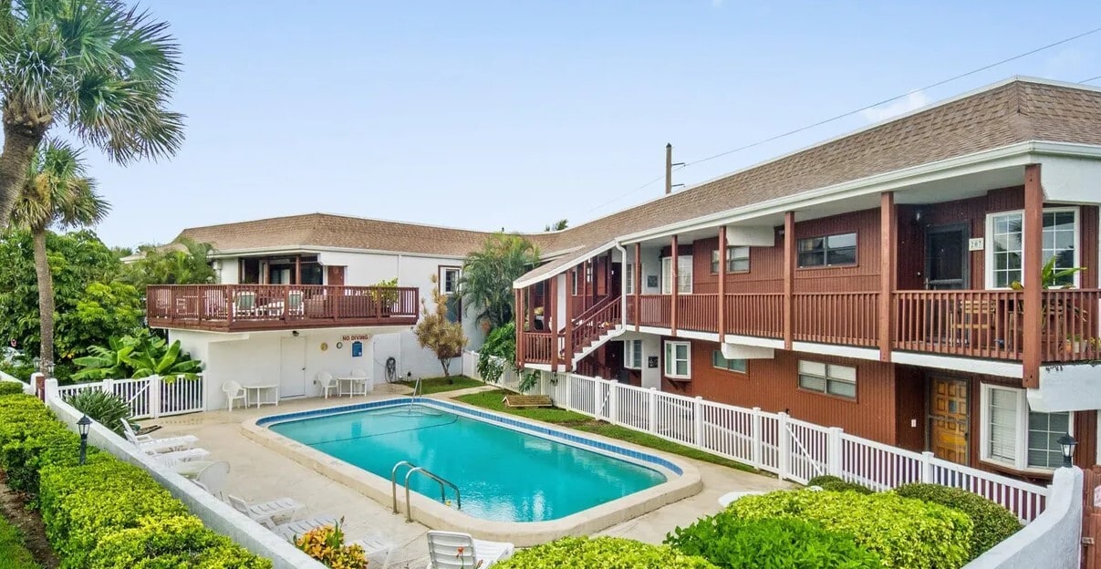 1318 S Miramar Ave Unit 103, Indialantic, FL 32903 Condo for Rent in