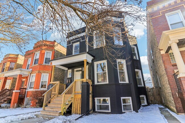Foto del edificio - 2307 N Avers Ave