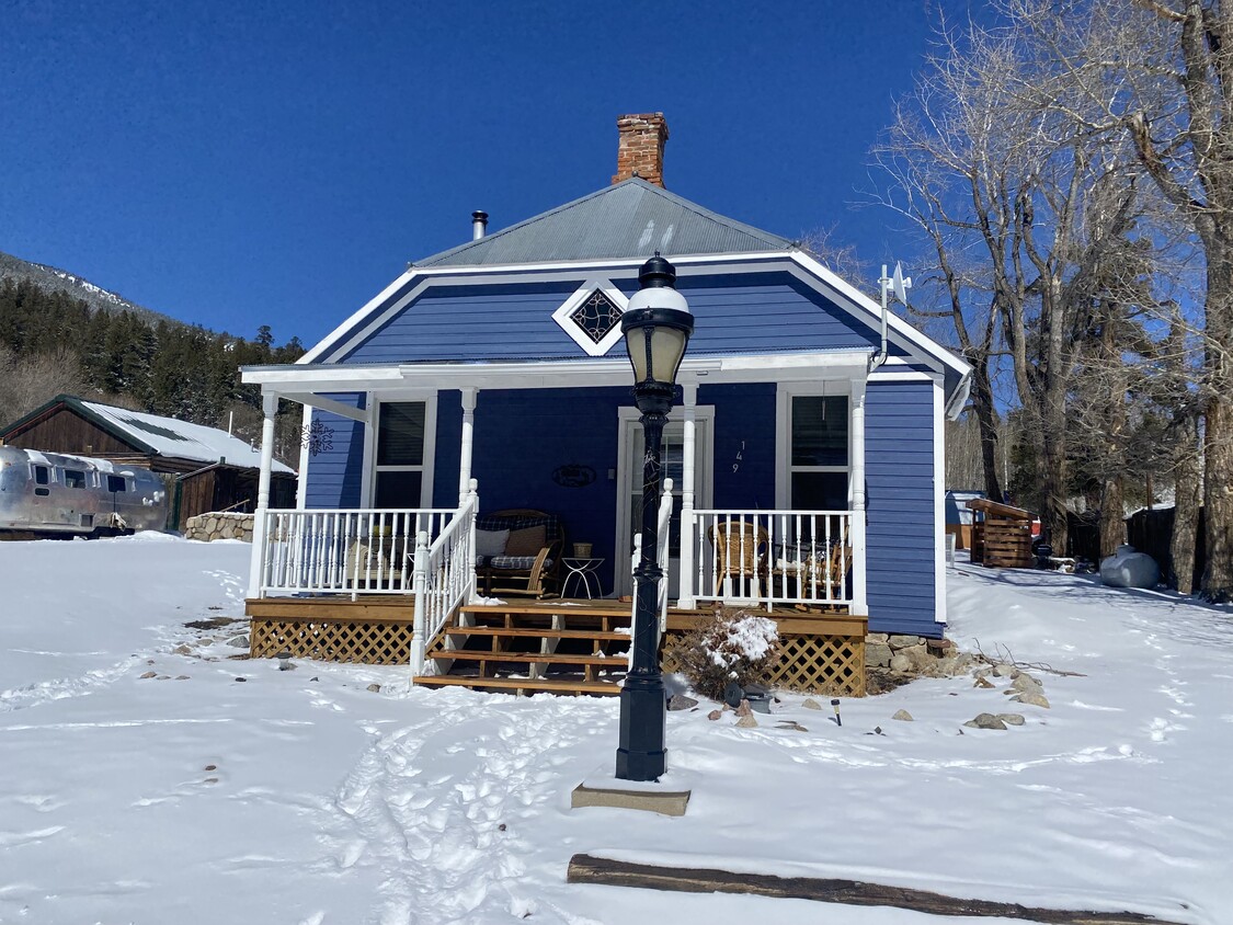 Primary Photo - 149 Lang Rd