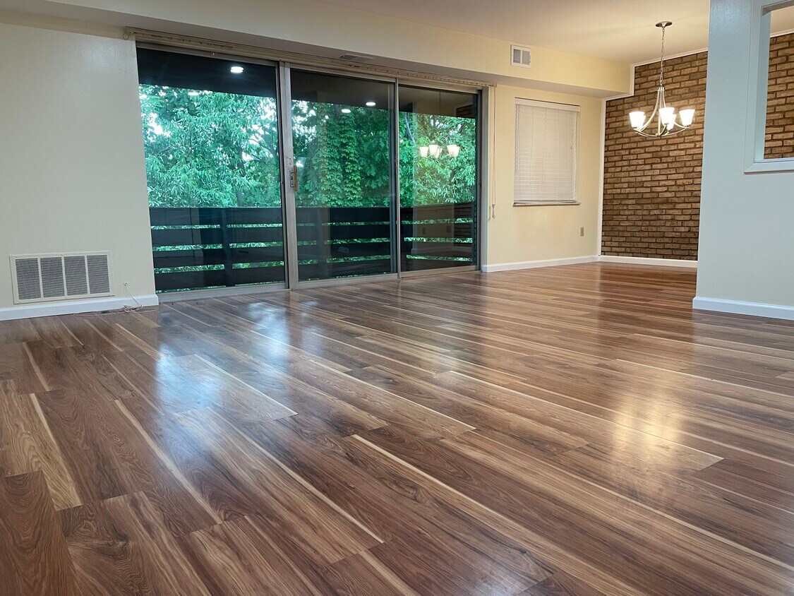 6101 Sanlin Dr Unit 6101, Coraopolis, PA 15108 Condo for Rent in