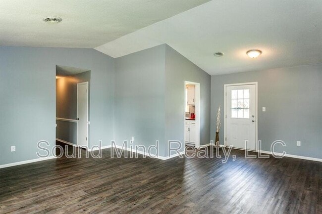 Building Photo - 1309 Sportsman Trail