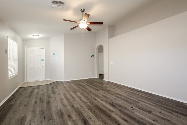 Building Photo - 15434 W Gelding Dr