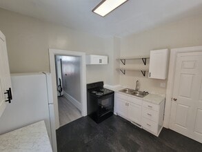 Building Photo - 316 Kaufmann Ave