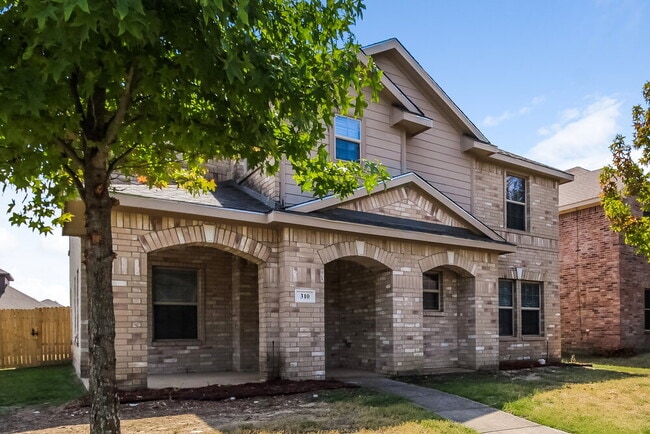 Foto del edificio - 310 Quail Run Rd