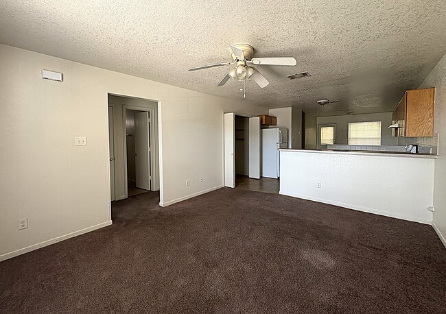 Building Photo - 2111 Jennifer Dr