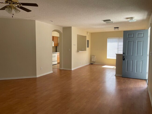 Foto del edificio - 4102 Waterside Island Ct