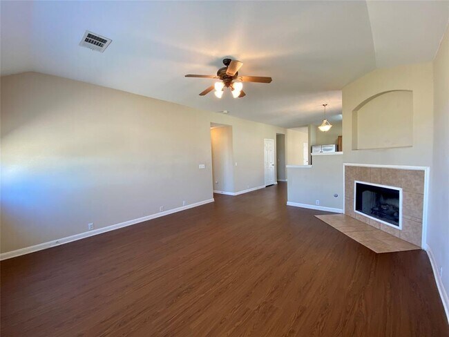 Building Photo - 3323 Alexander Valley Cove