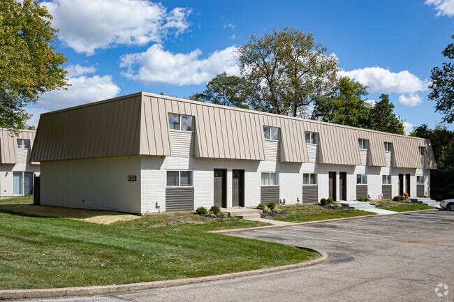 Building Photo - Saratoga Apartments - STA