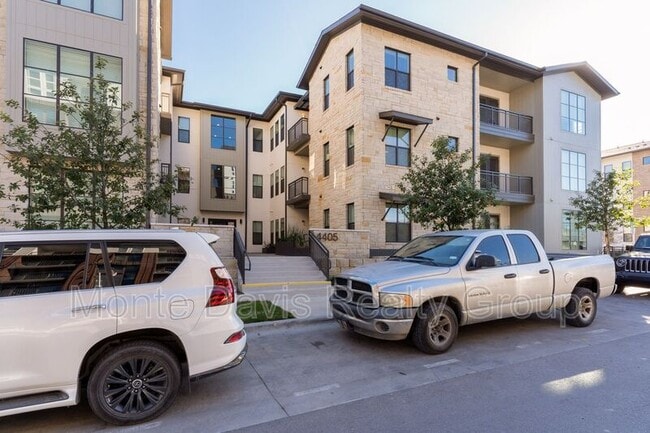 Building Photo - 4405 Jackson Ave