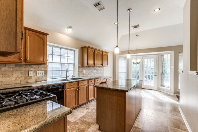 Building Photo - 9635 Therrell Dr