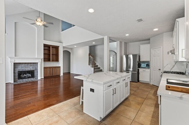 Building Photo - 22 Frontera Cir