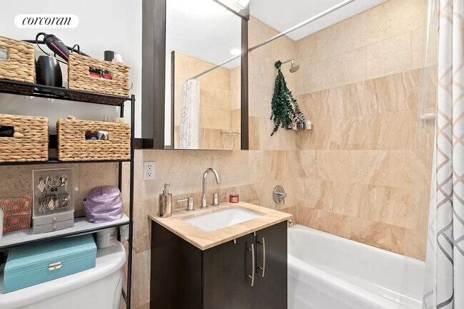 Foto del edificio - 161 E 110th St