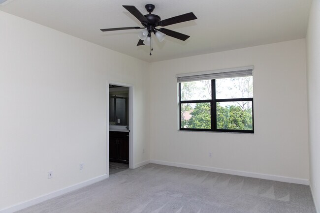 Foto del edificio - 10127 W Villa Cir