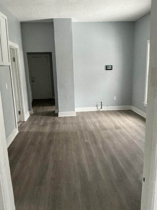 Foto del edificio - 14405 Sylvia Ave