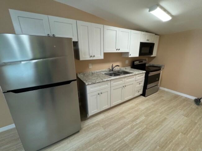 Foto del edificio - 724 Mann St