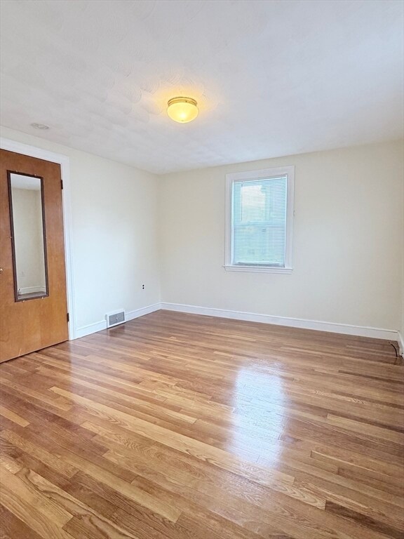 Foto del edificio - 188 Lexington St