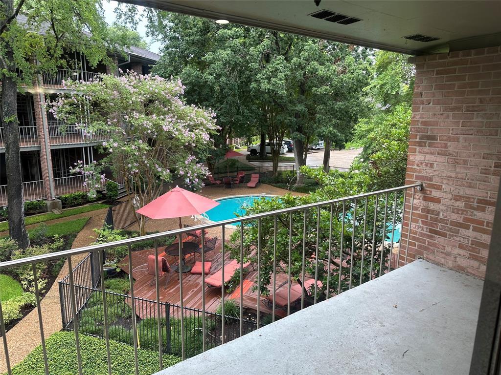 Primary Photo - 6483 Bayou Glen Rd
