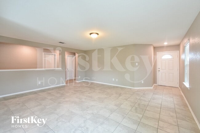 Foto del edificio - 8414 Piedras Crk