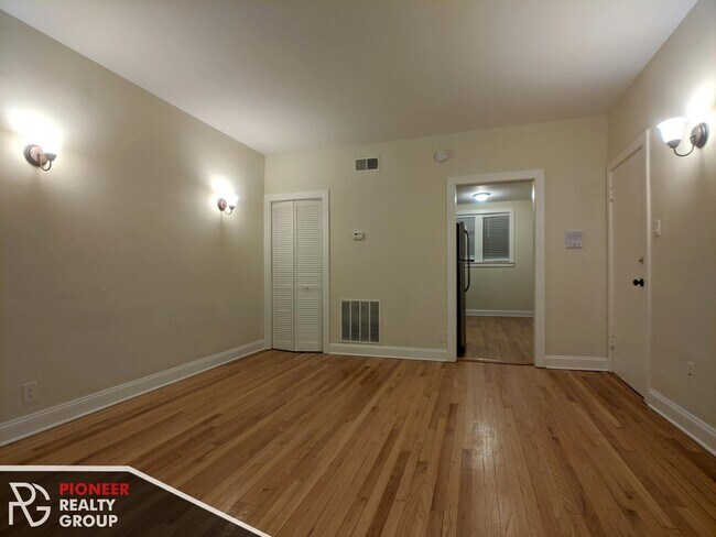 Foto del edificio - 4034 N Ashland Ave