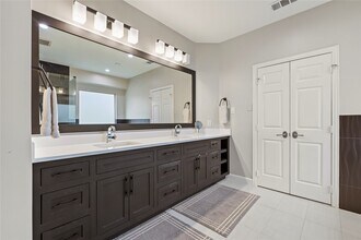 Building Photo - 13802 Bowden Creek Dr