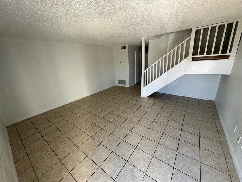 505 Sinclair Dr, Norman, OK 73071 Room for Rent in Norman, OK