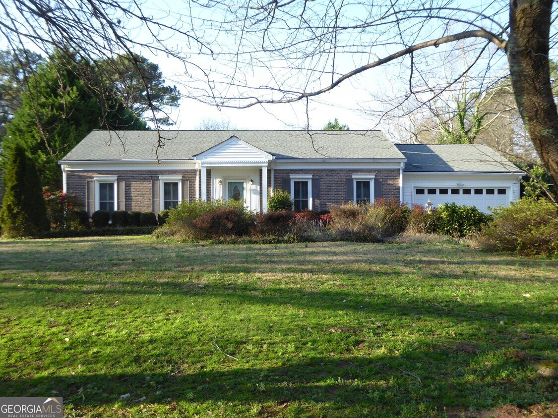 Primary Photo - 1000 Grimes Bridge Rd