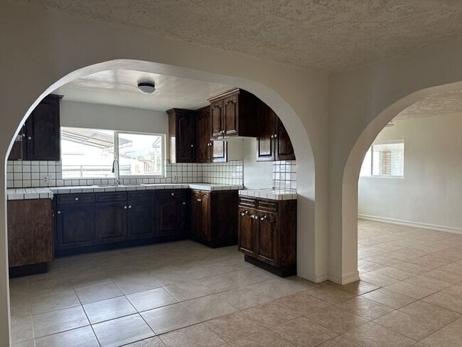 Building Photo - Situated in the Cozy Community of Acton