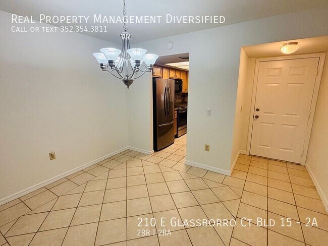 Foto del edificio - 210 E Glassboro Ct