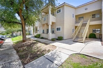 Building Photo - 1823 Rapier Dr