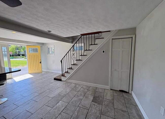 Foto del edificio - 122 Linden St