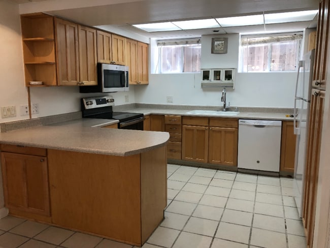 Foto del edificio - 652 N 2nd St