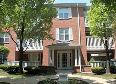 Foto del edificio - 4748 N Elston Ave