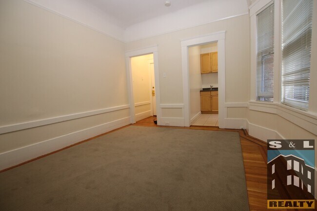 Building Photo - 1082 Post St