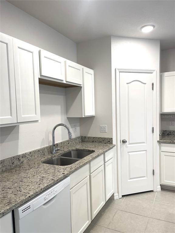 Foto del edificio - 3856 Exeter Ln