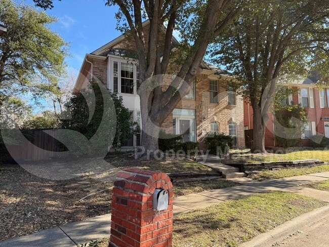 Building Photo - 2336 Dyers Oak Dr